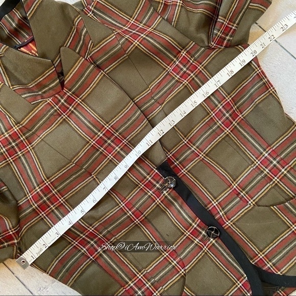 L.A.M.B. by Gwen Stefani Plaid Wool Blazer — Fall 2006 Showroom Collection - Picture 8 of 13